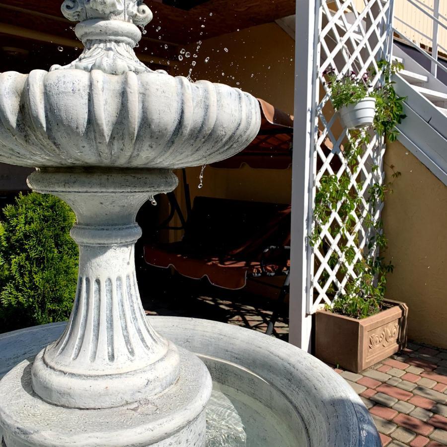Guest House Santin チョロノモスク エクステリア 写真